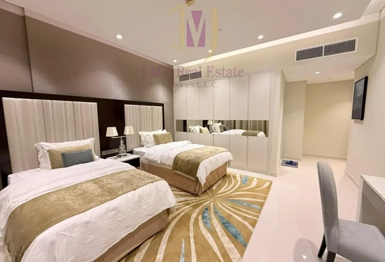 Fully Furnished | Huge Layout | Burj Khalifa View