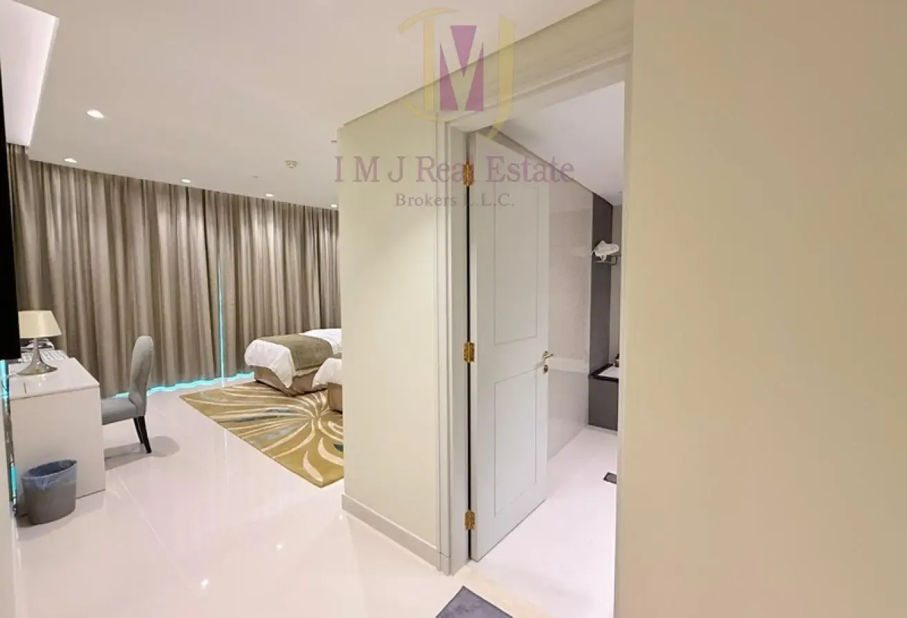 Fully Furnished | Huge Layout | Burj Khalifa View