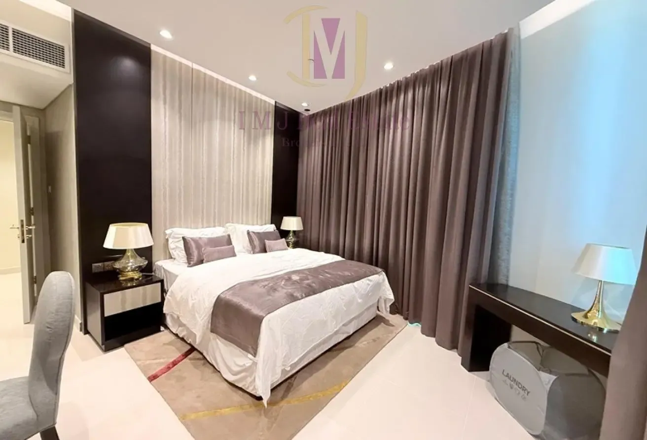 Fully Furnished | Huge Layout | Burj Khalifa View