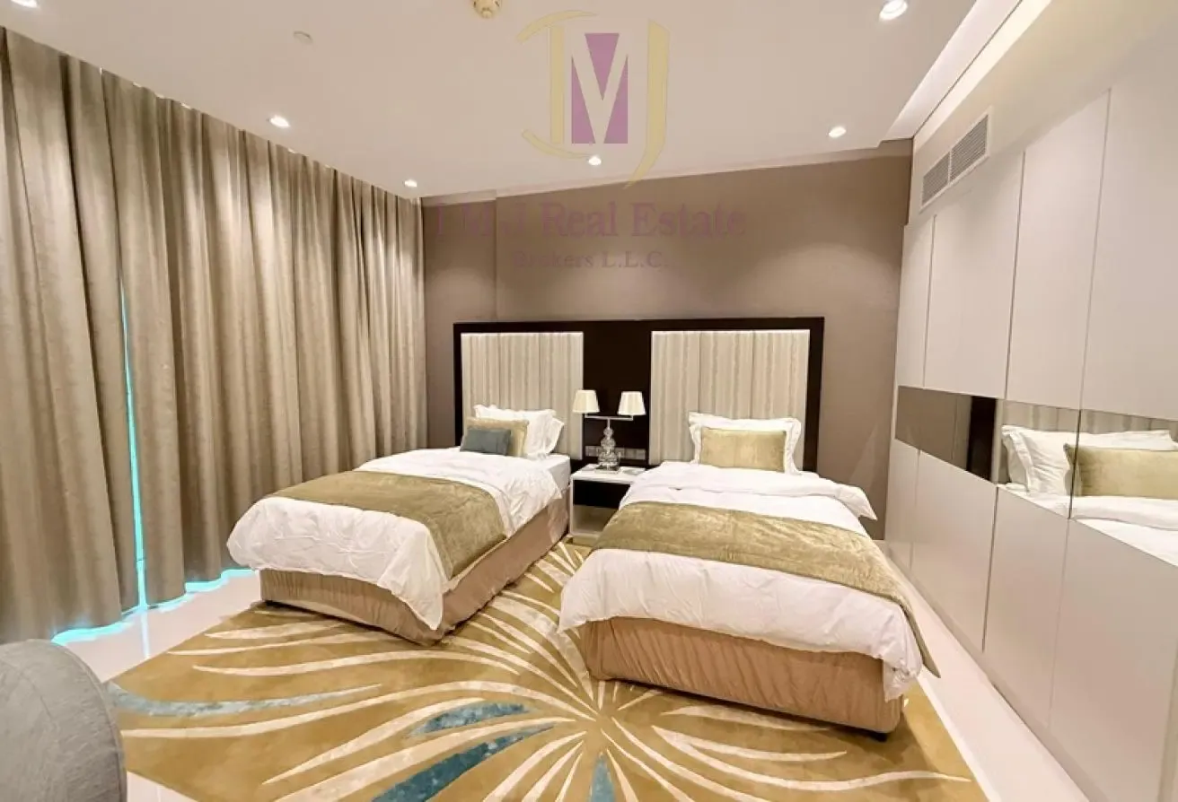 Fully Furnished | Huge Layout | Burj Khalifa View