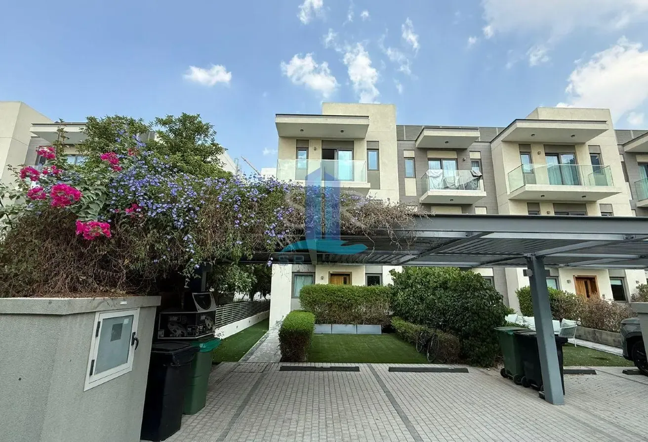 Luxury | Spacious | Furnished | Prime Area