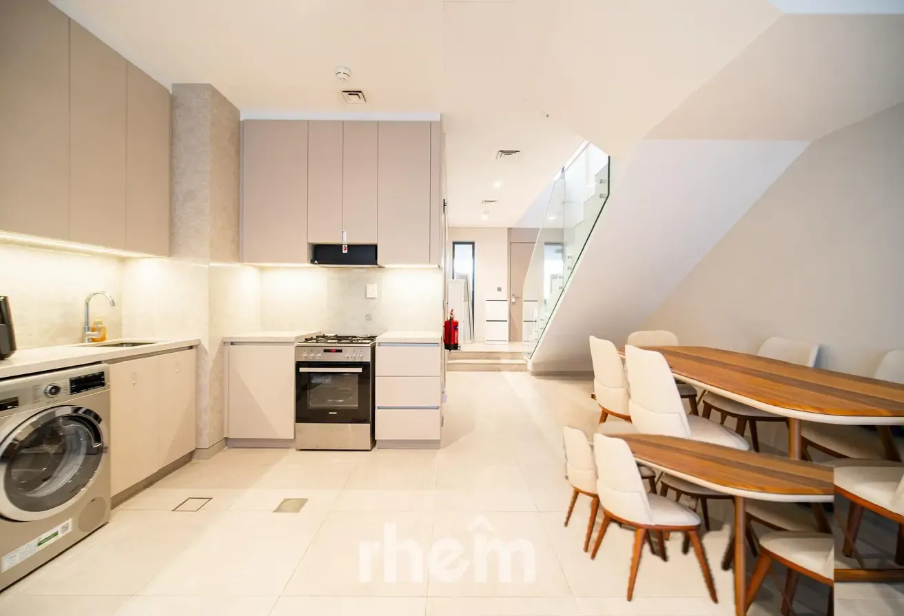 FULLY FURNISHED | VACANT SOON | VASTU