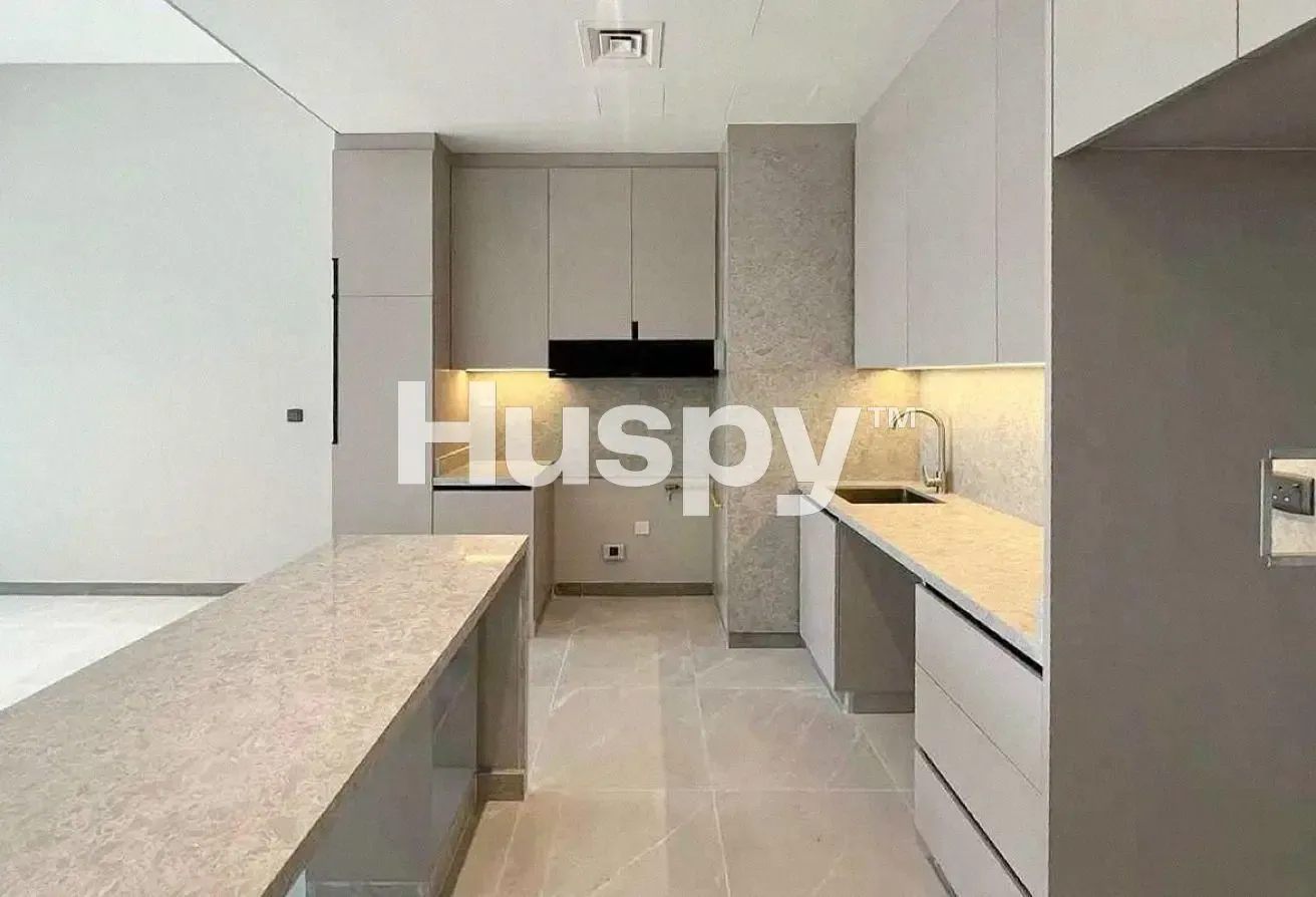 Large Layout | Furnished | Vacant