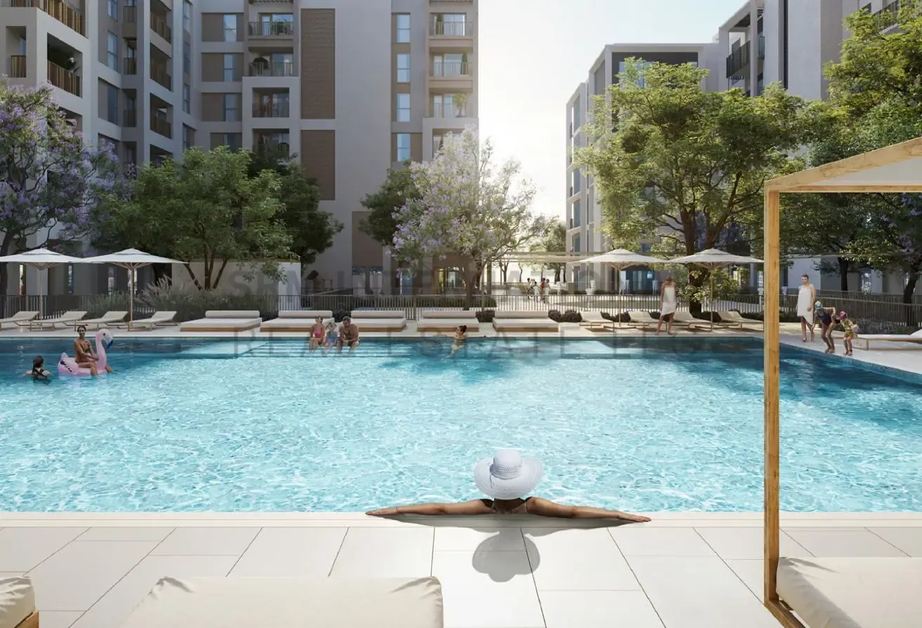 Q3 2026 I Beach Living I 3BR + Maid
