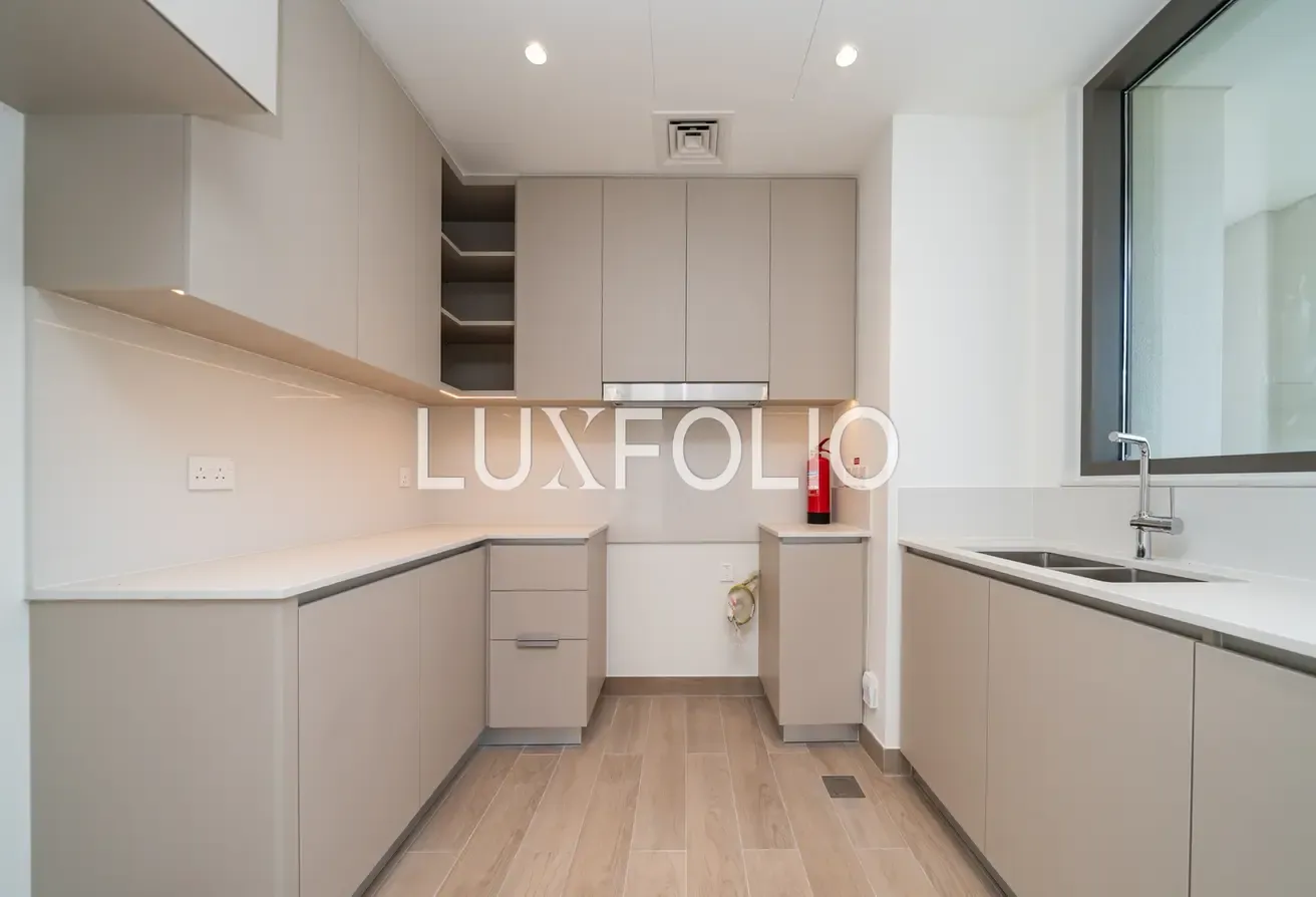 Rare Layout | Beach and Canal View | VOT