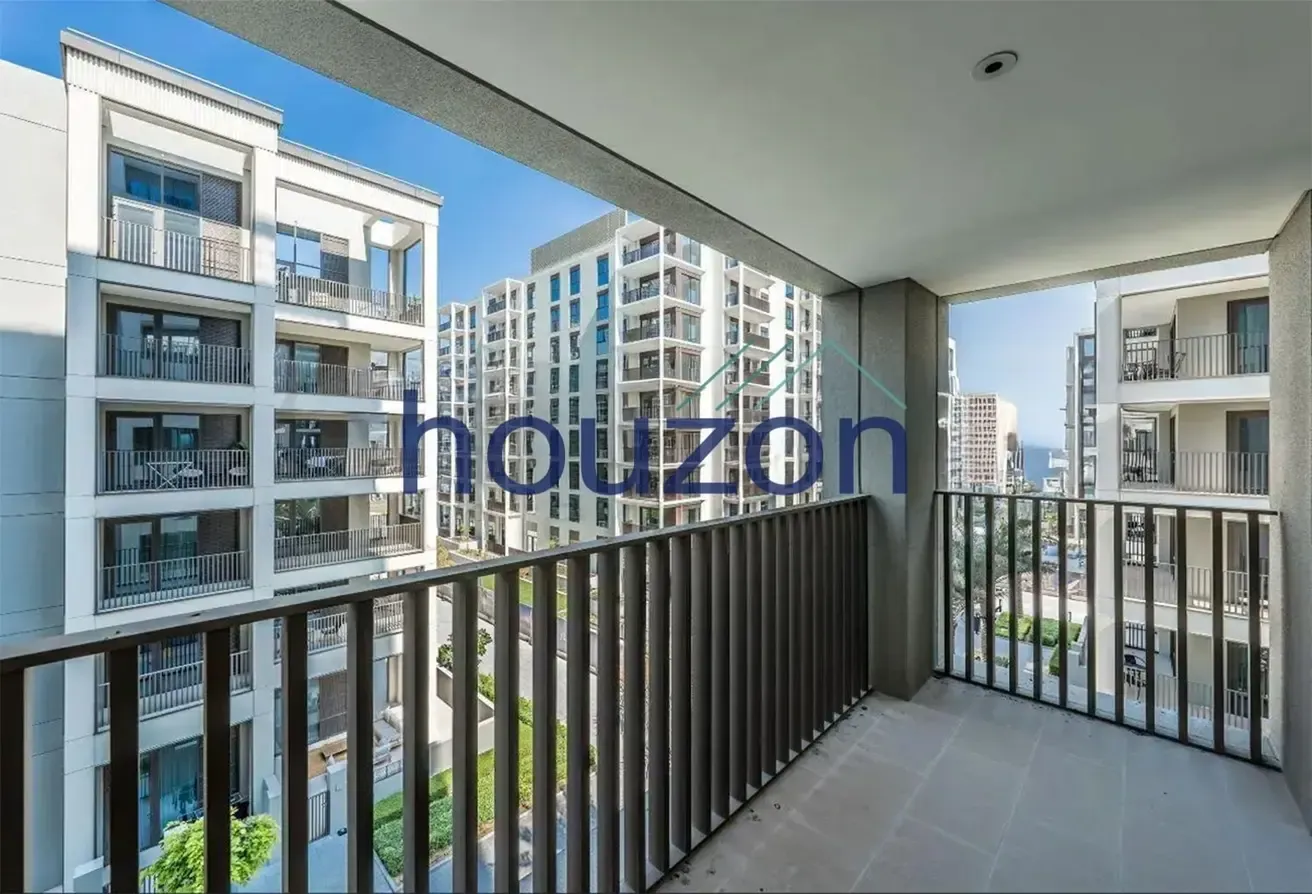 Spacious 3BR | Beach Access | High Floor