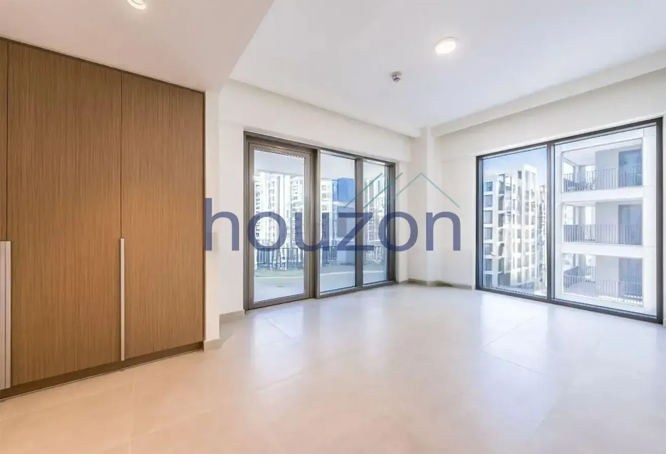 Spacious 3BR | Beach Access | High Floor