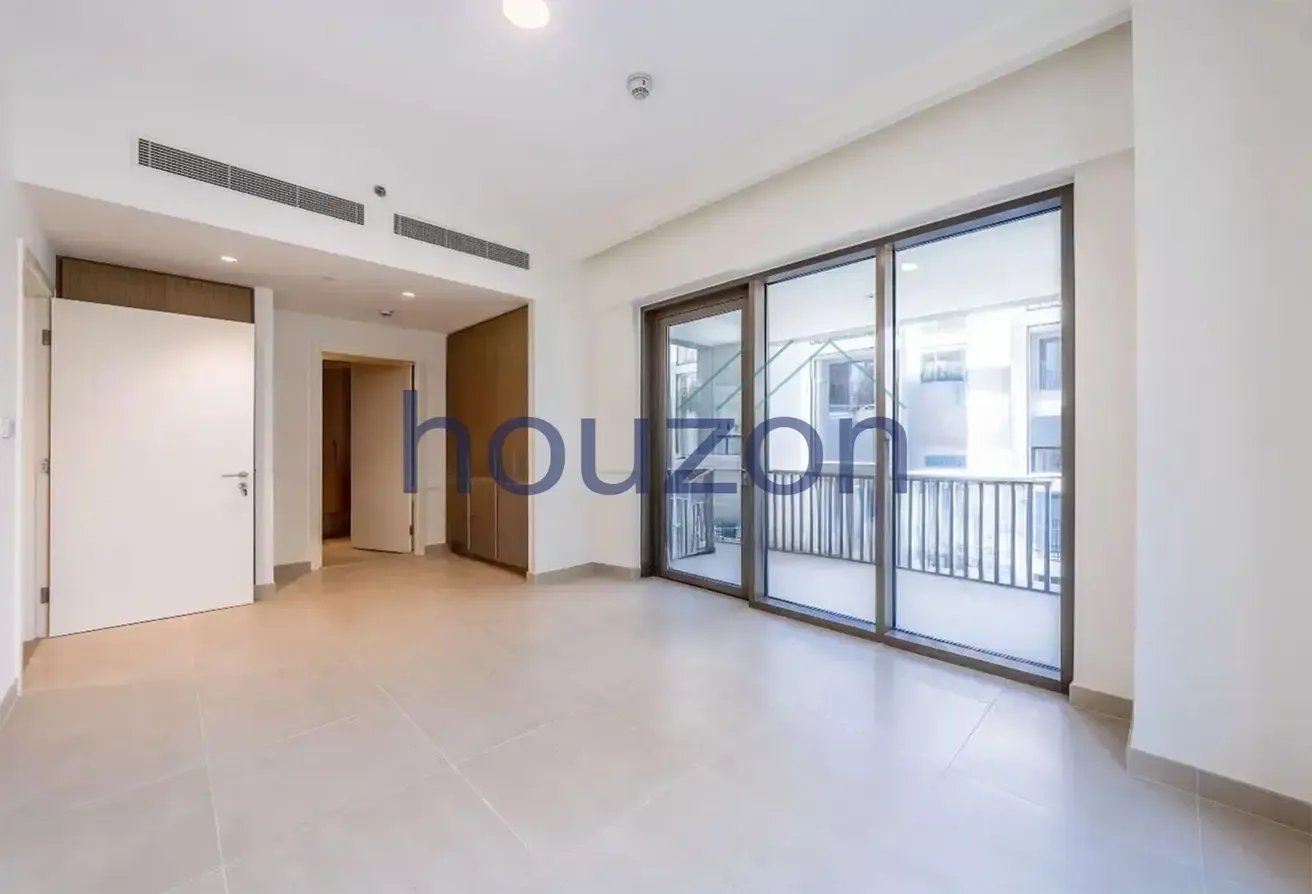 Spacious 3BR | Beach Access | High Floor