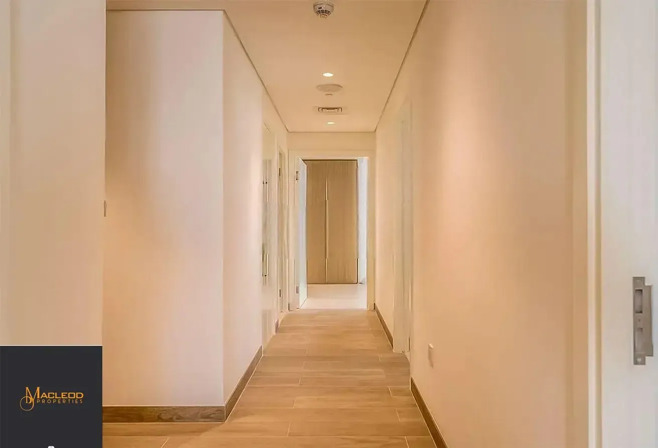 Spacious 3BR | Beach Access | High Floor