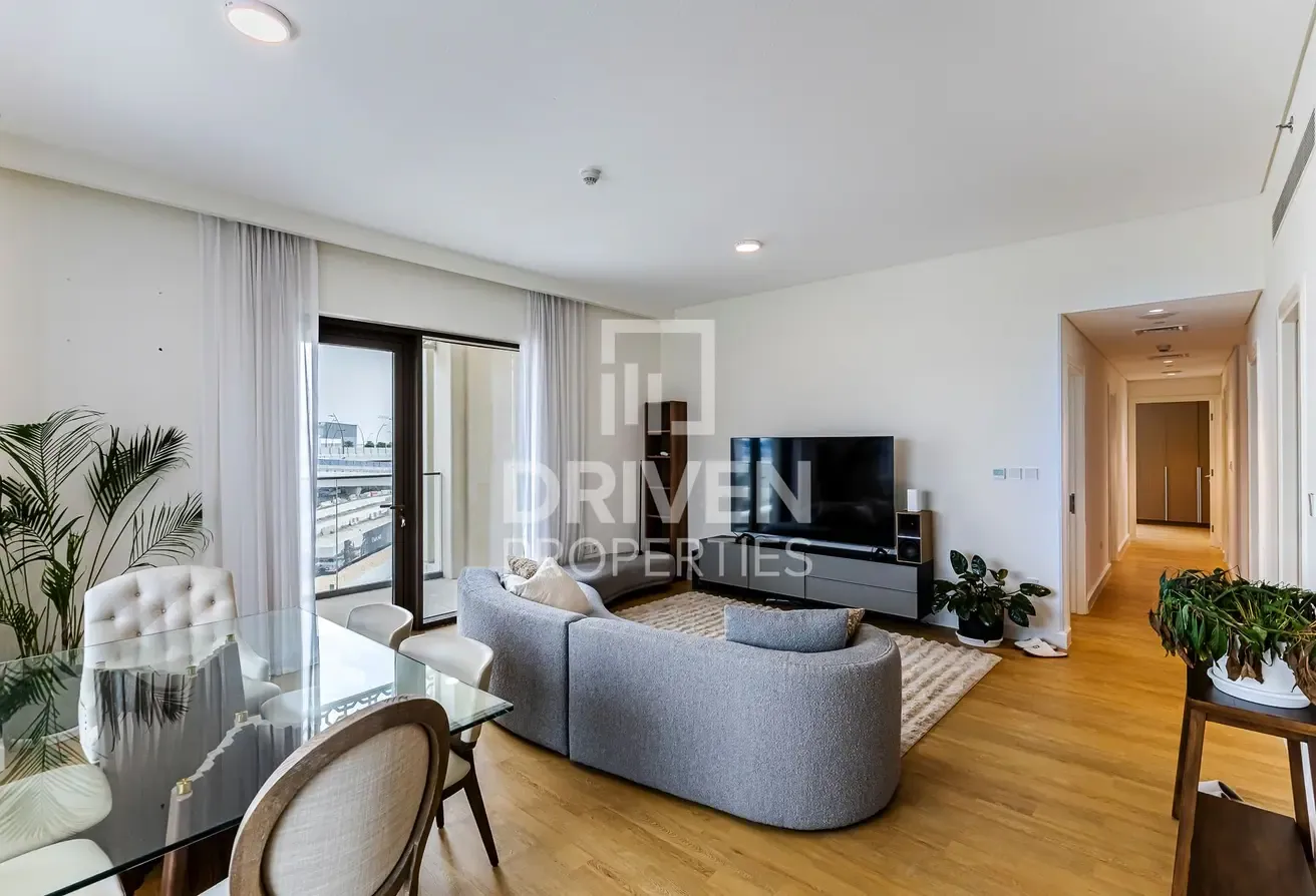 Ready to move in | Furnished Apt | Spacious