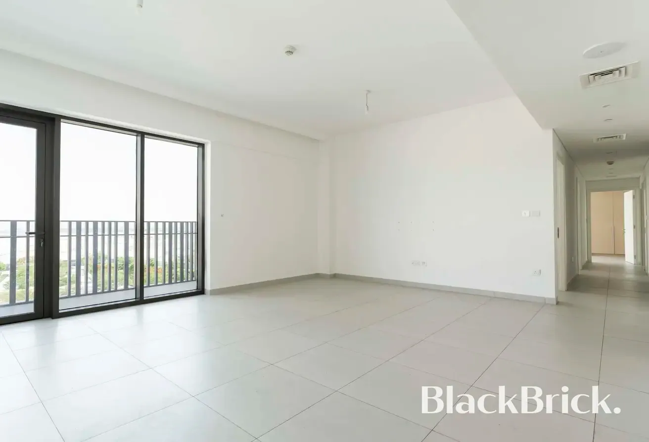 Vacant & Ready | Modern Living at Creek Beach