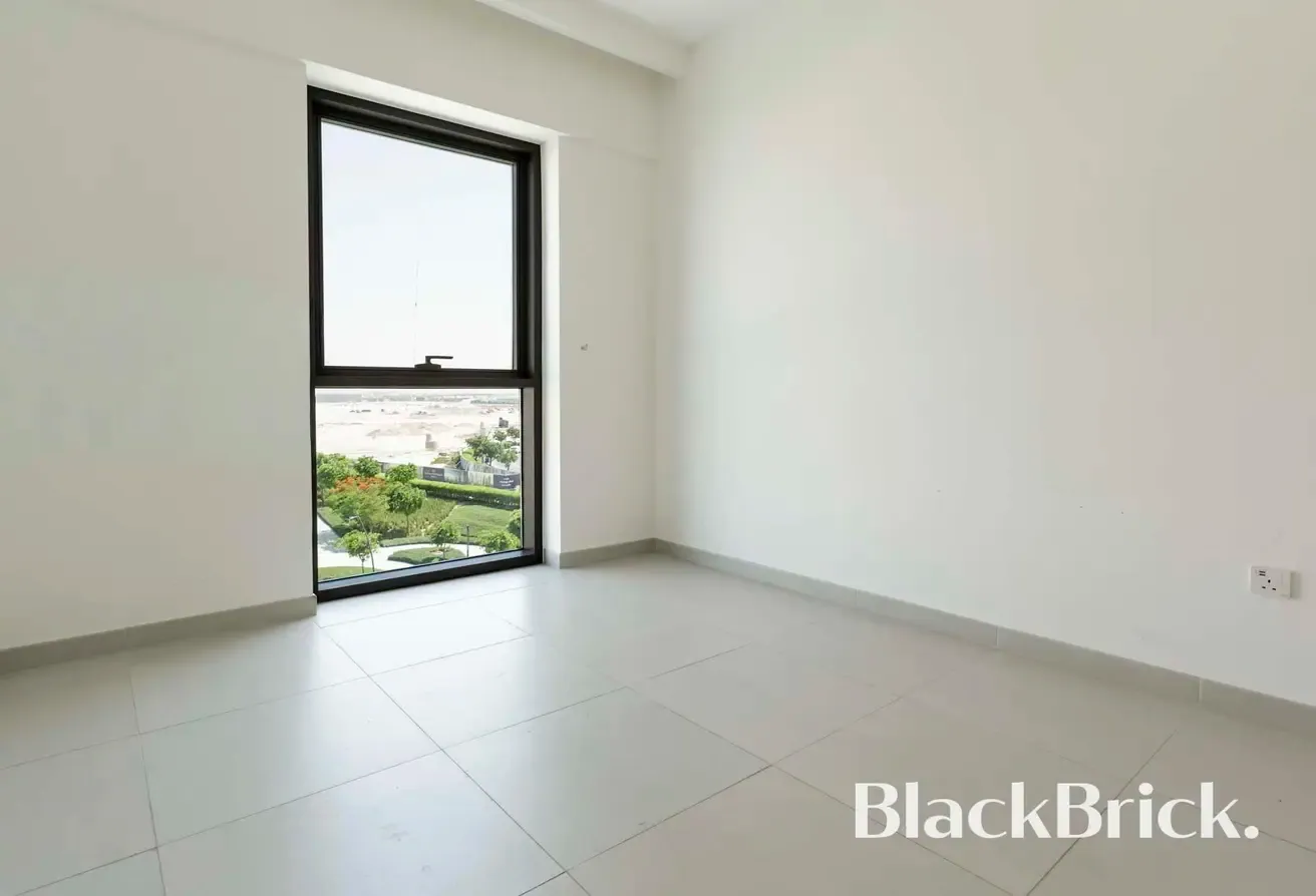 Vacant & Ready | Modern Living at Creek Beach