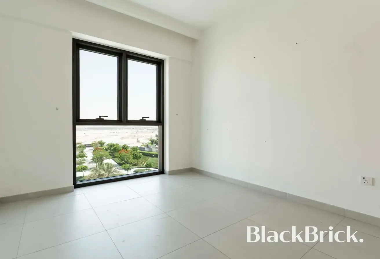 Vacant & Ready | Modern Living at Creek Beach