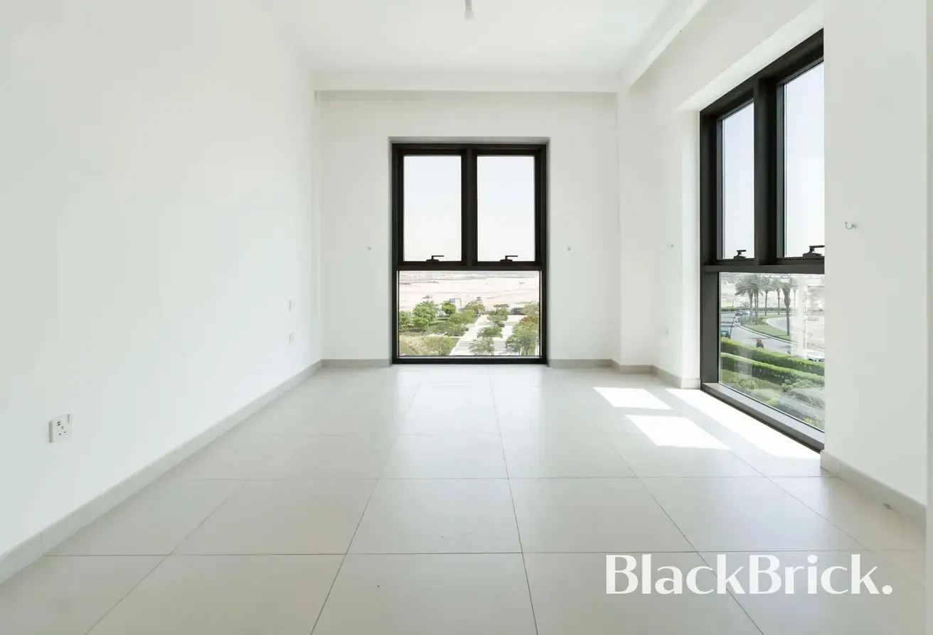Vacant & Ready | Modern Living at Creek Beach