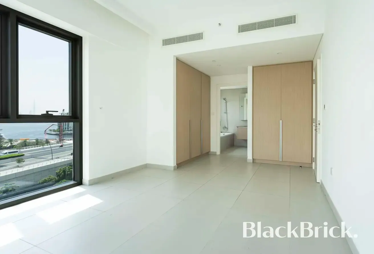 Vacant & Ready | Modern Living at Creek Beach
