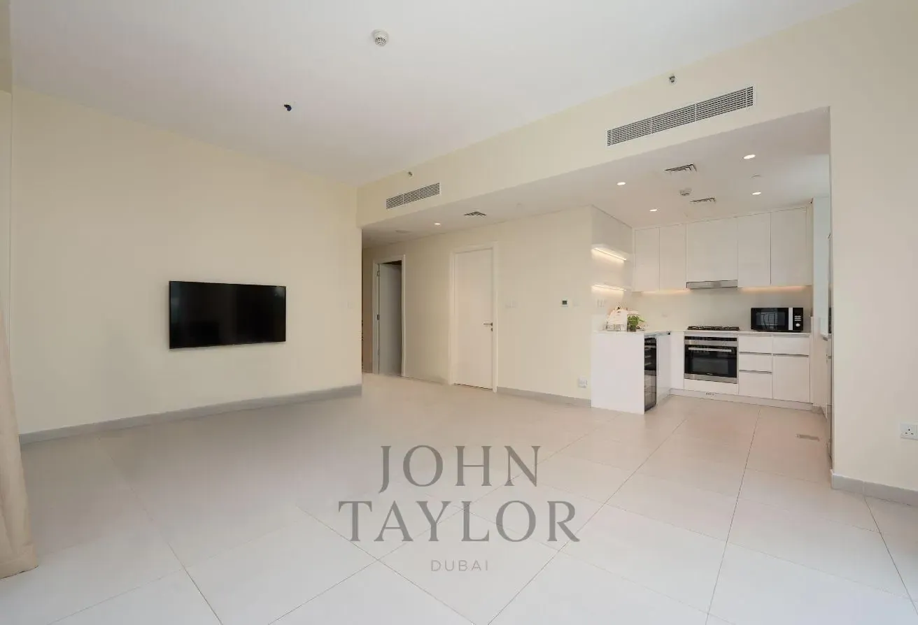 3-Bedroom Apartment FOR SALE in Surf at Creek