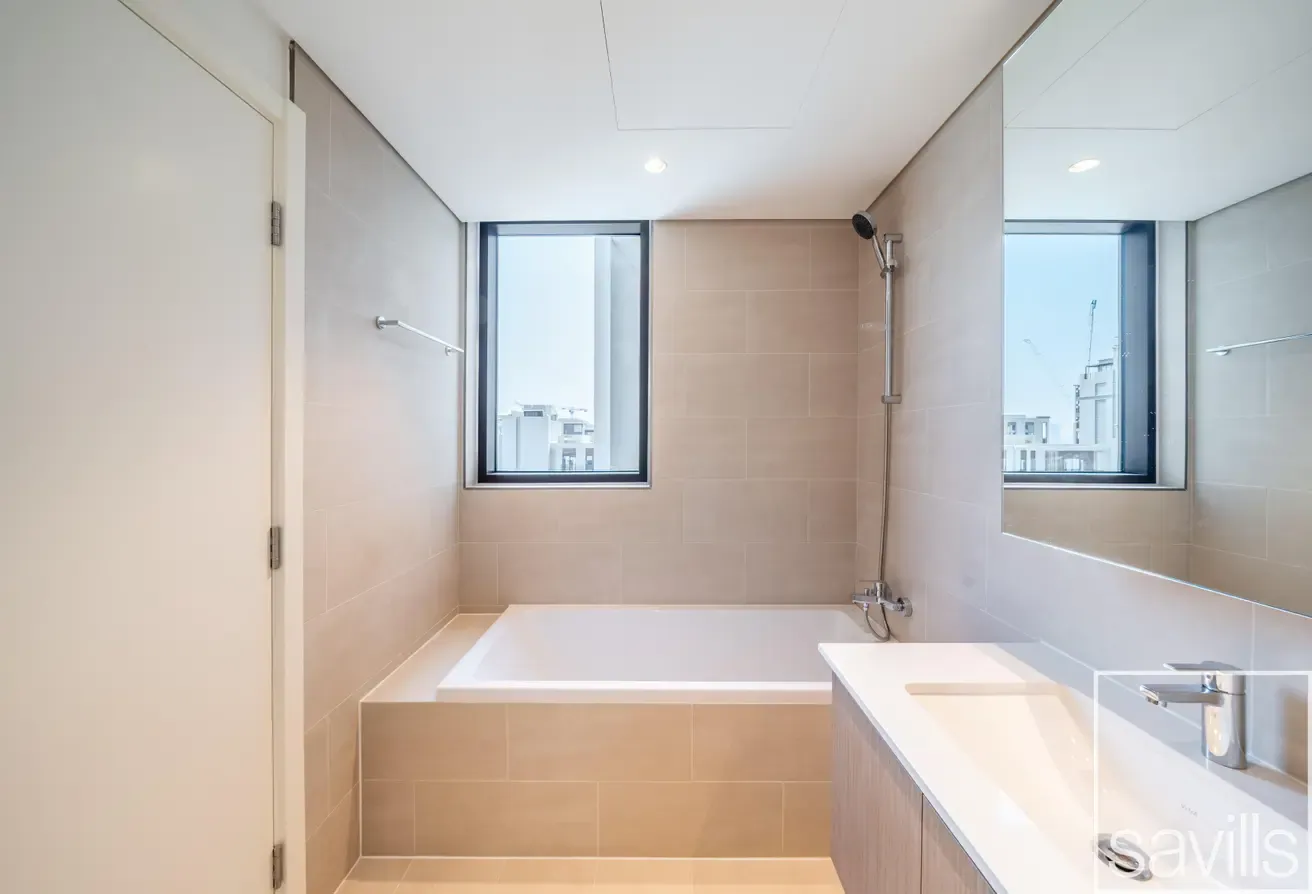Lagoon View | Prime Location | Vacant