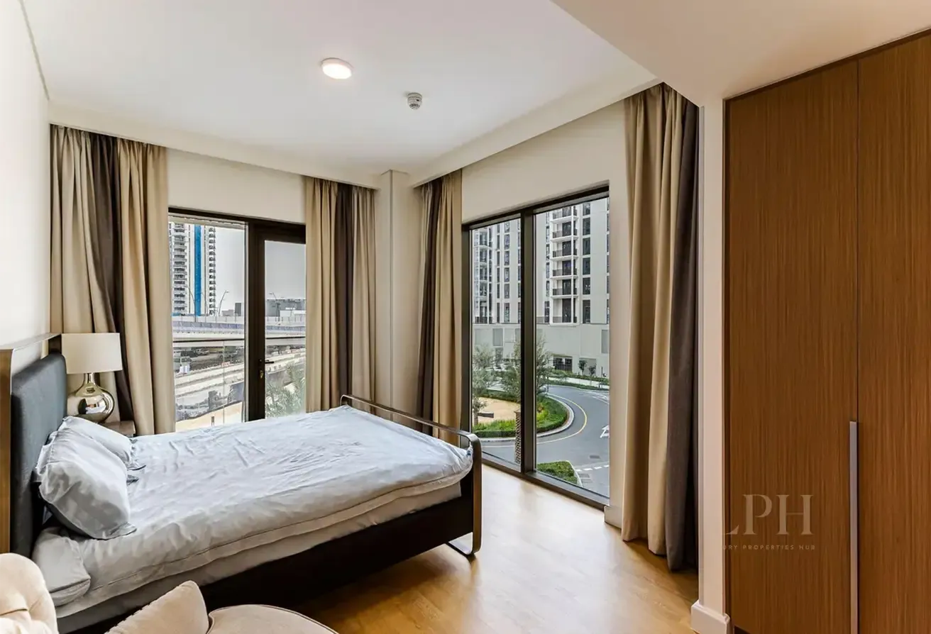 Vacant | Spacious Layout | Fully Furnished