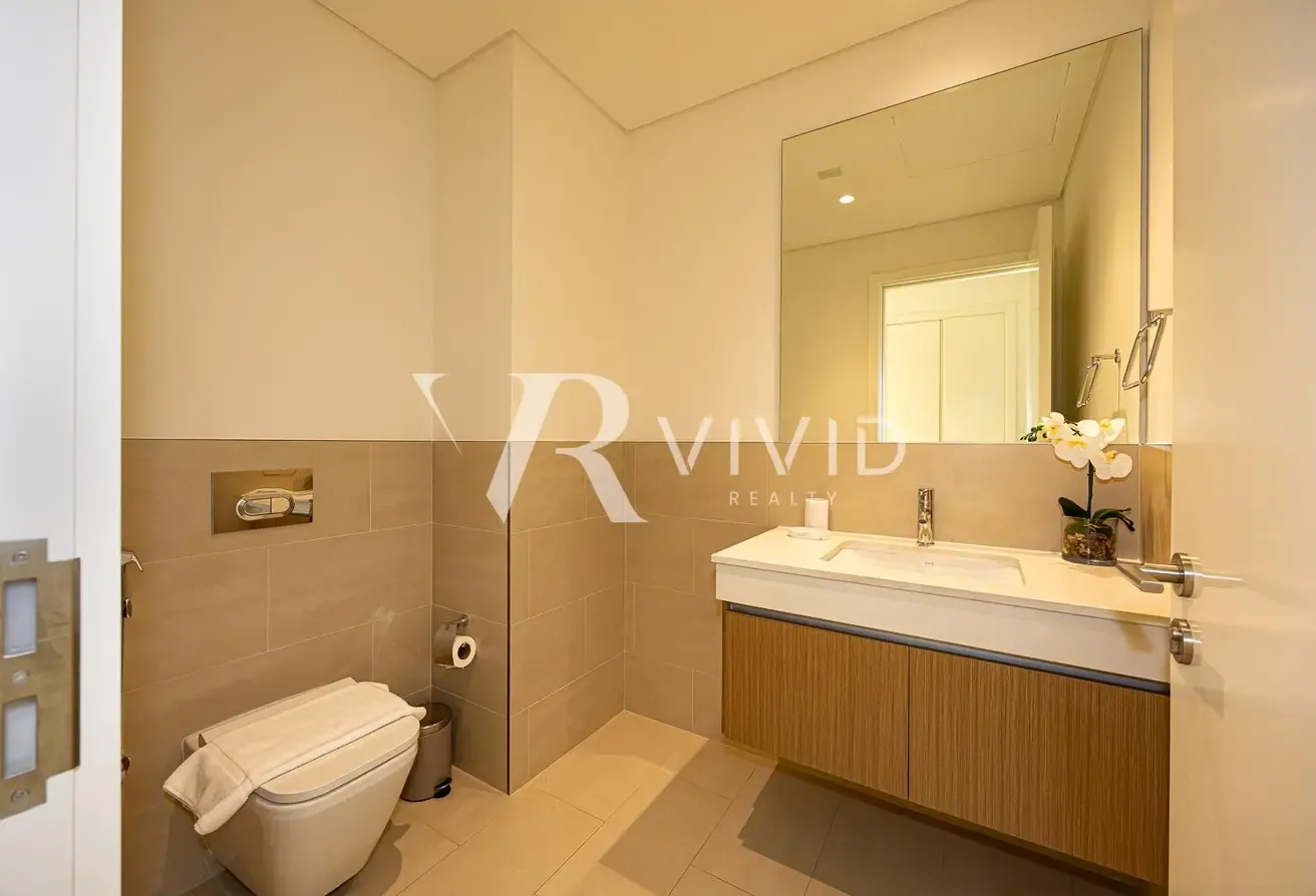 3 Bedroom | Top Floor | Rare Layout