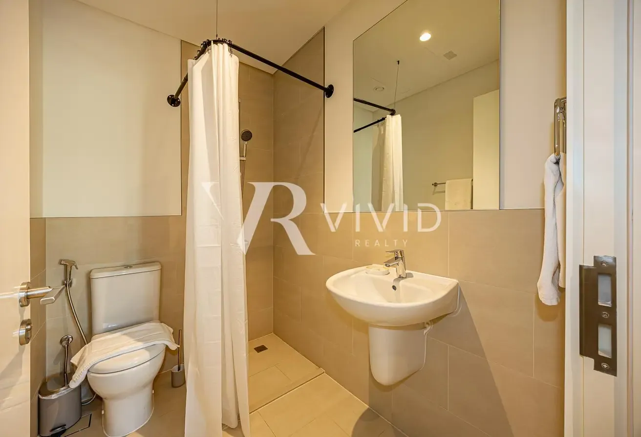 3 Bedroom | Top Floor | Rare Layout
