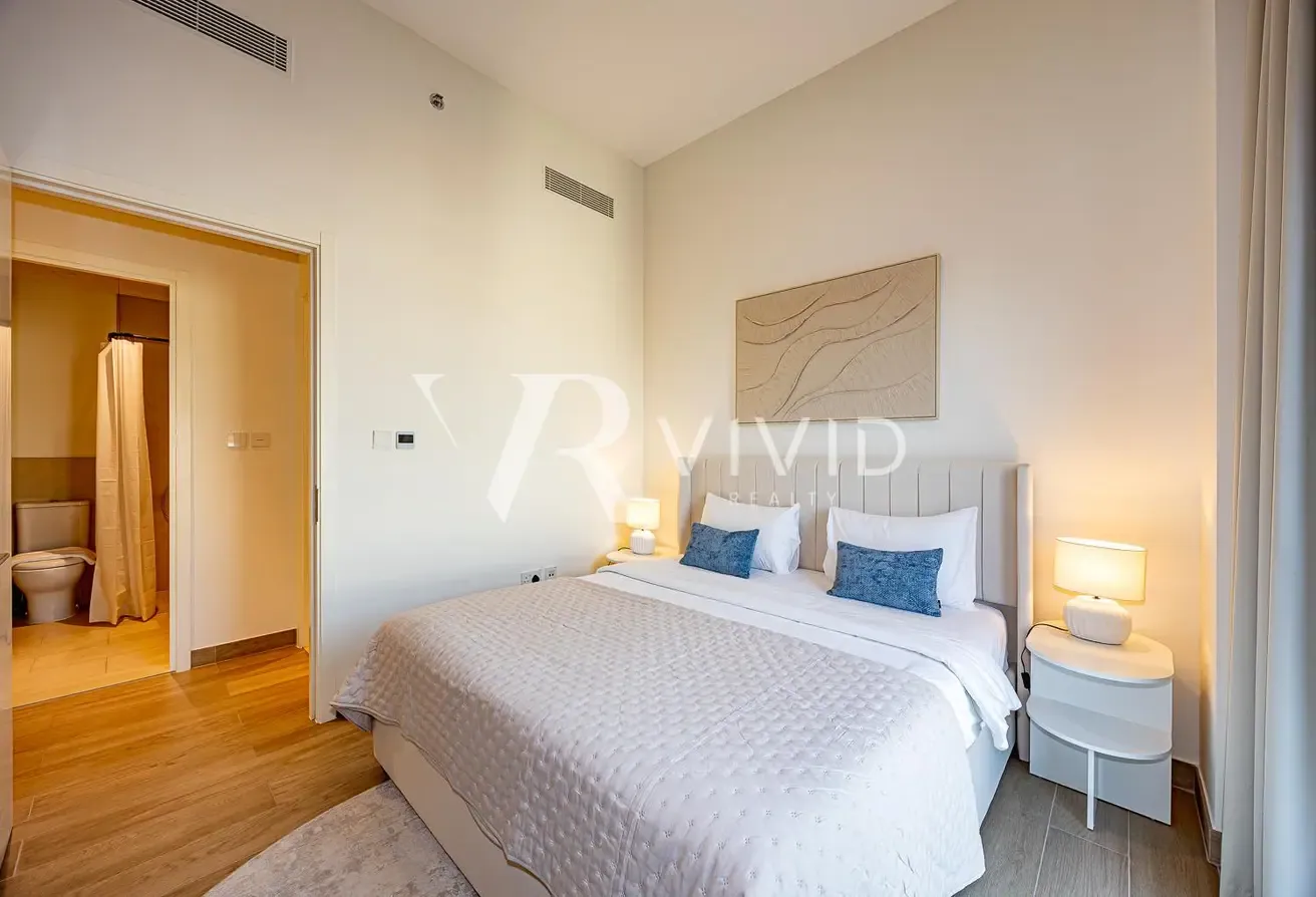 3 Bedroom | Top Floor | Rare Layout