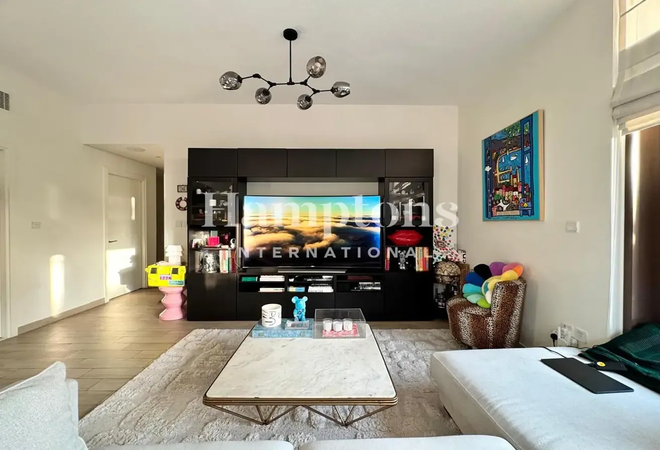 3 BR+Maid | Tenanted | Large Terrace
