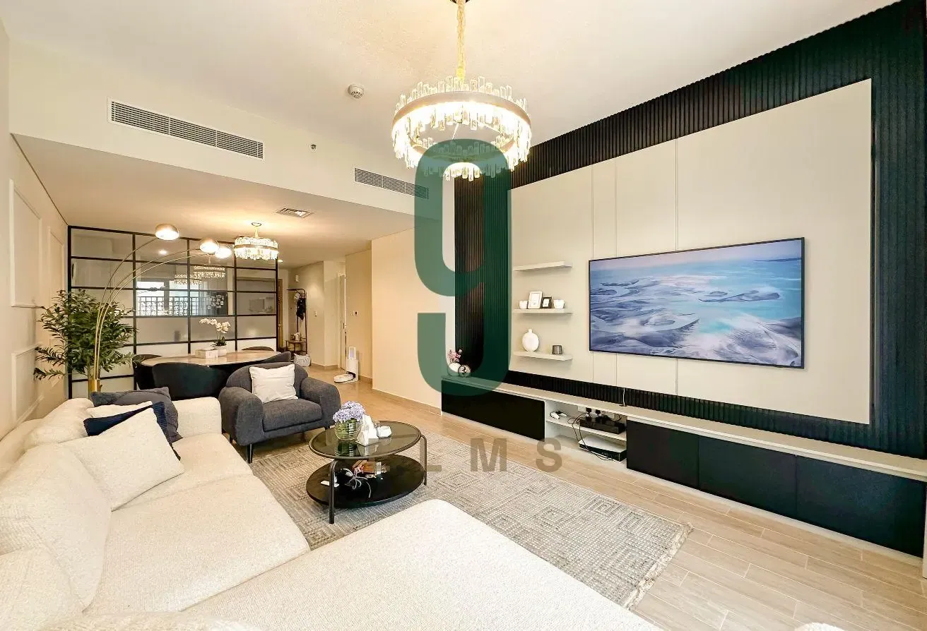 Motivated Seller | Upgraded | Large Terrace