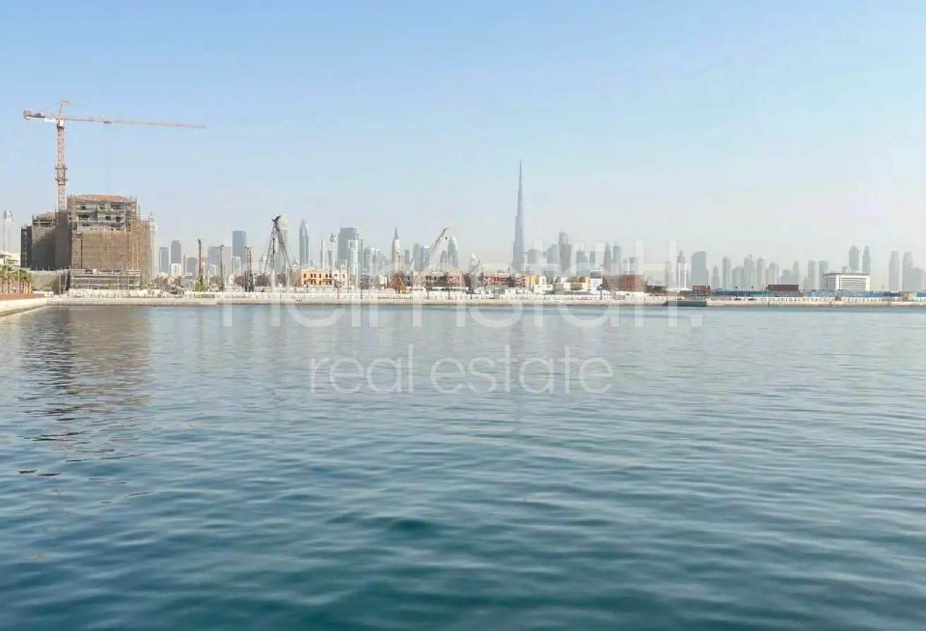 Courtyard View | Modern | Investor Deal | VOT
