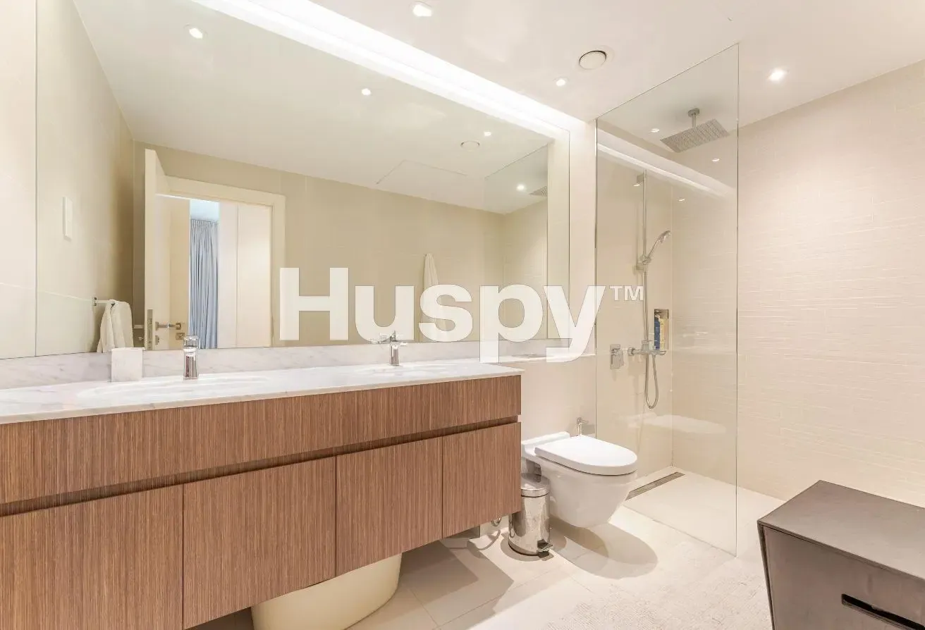Vacant | Fully Furnished | Beachfront