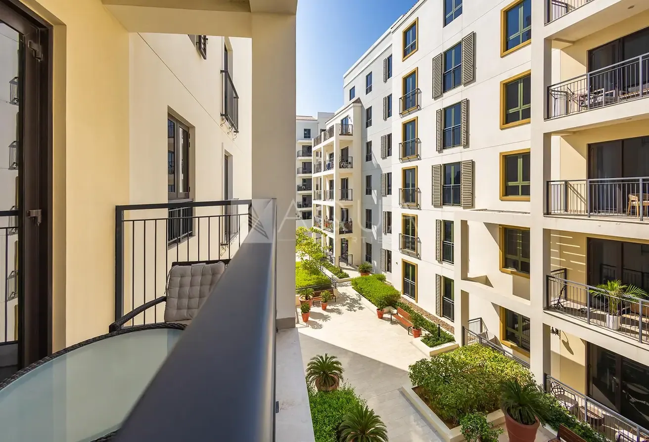 Fully Furnished I Best Lay Out I Community View