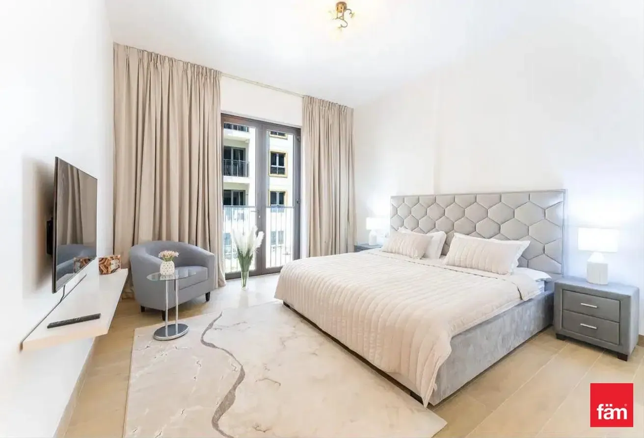 Fully Furnished | Stunning Apartment | Well Priced