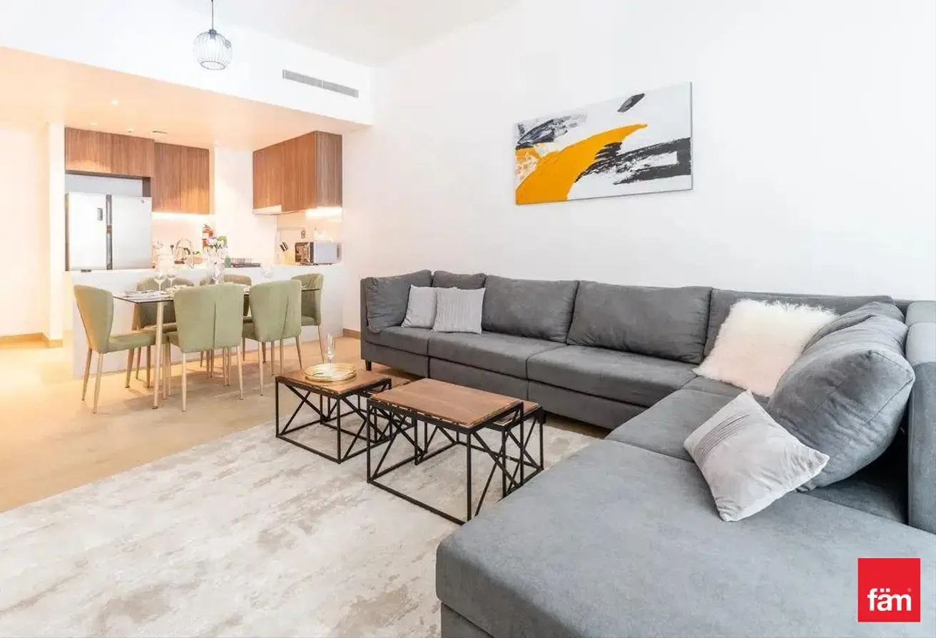 Fully Furnished | Stunning Apartment | Well Priced