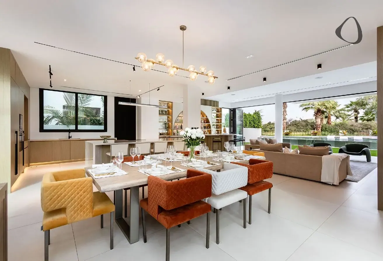 5 Bed | Custom VD1 | Huge Plot