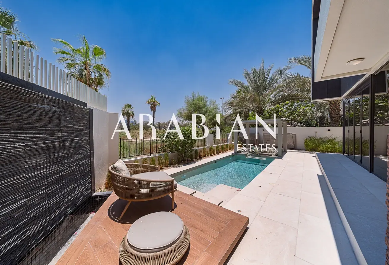 VD1 | Fully Upgraded | Vacant | Pool | Golf View