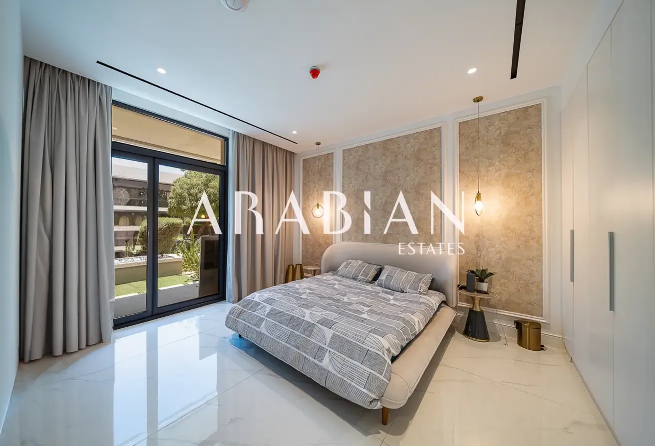 VD1 | Fully Upgraded | Vacant | Pool | Golf View
