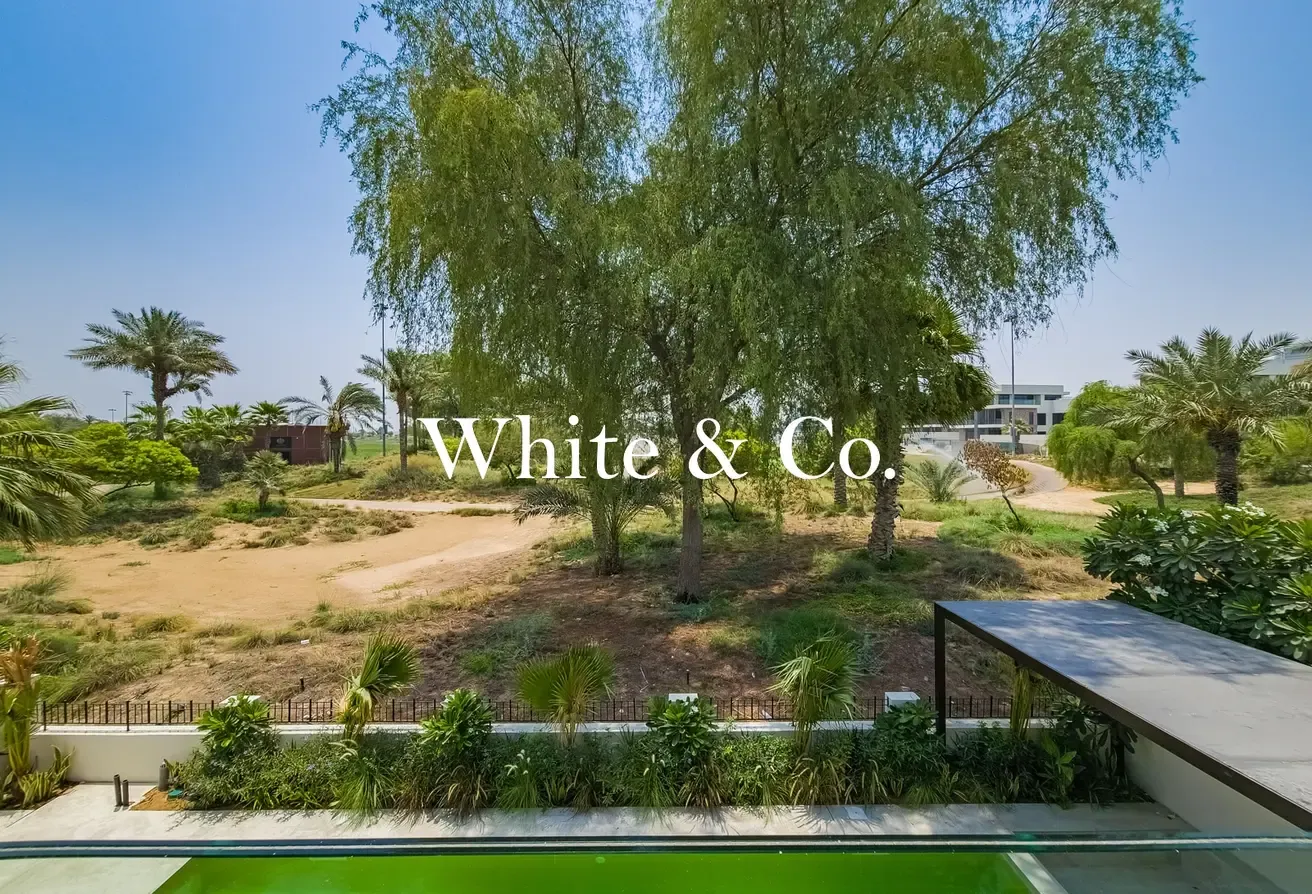 VD1 | Exclusive | 6 Bedroom | Golf Backing