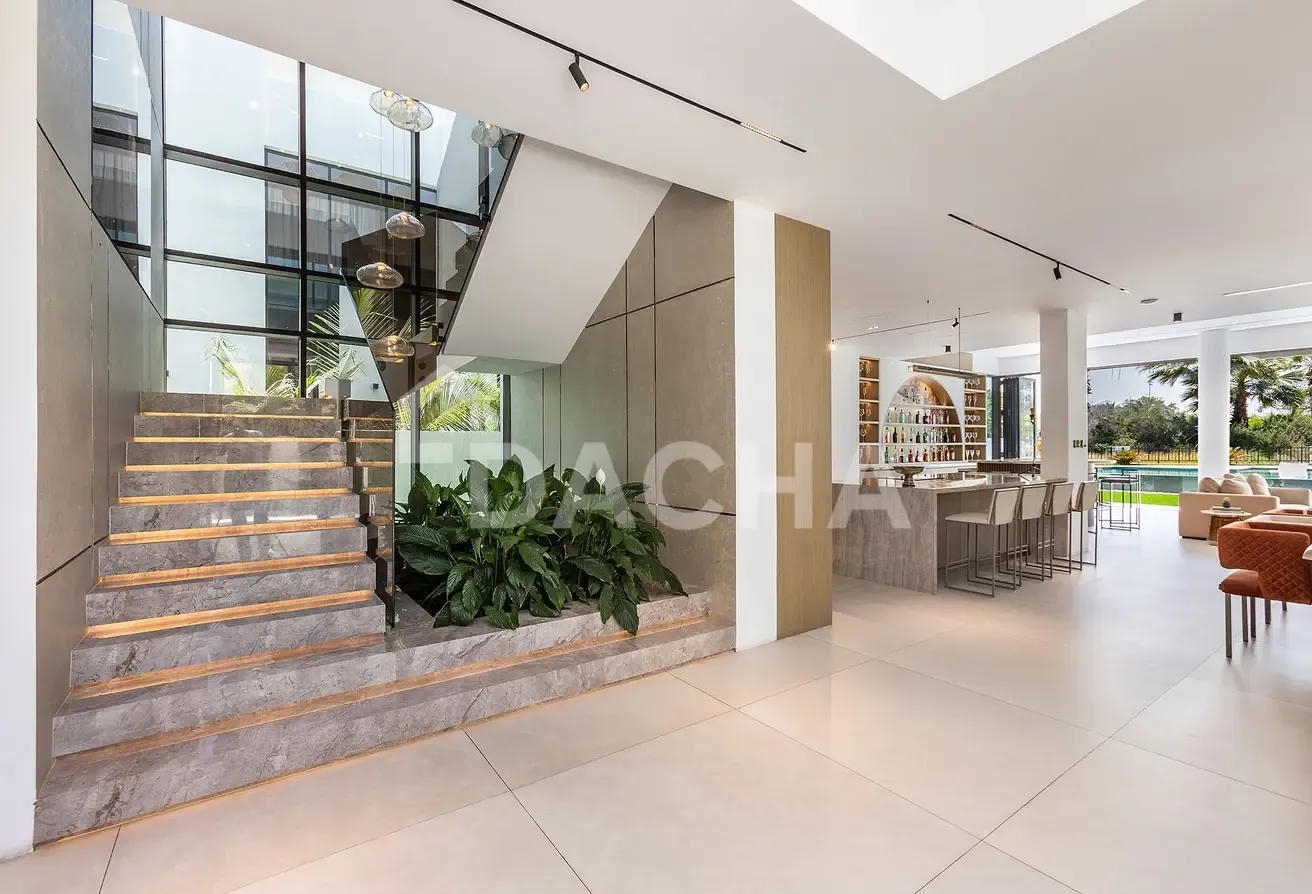 TURN-KEY | GOLF VILLA | LARGE PLOT