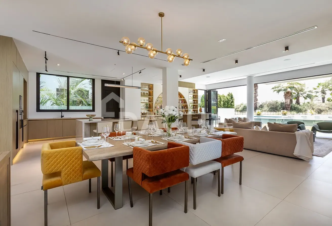 TURN-KEY | GOLF VILLA | LARGE PLOT