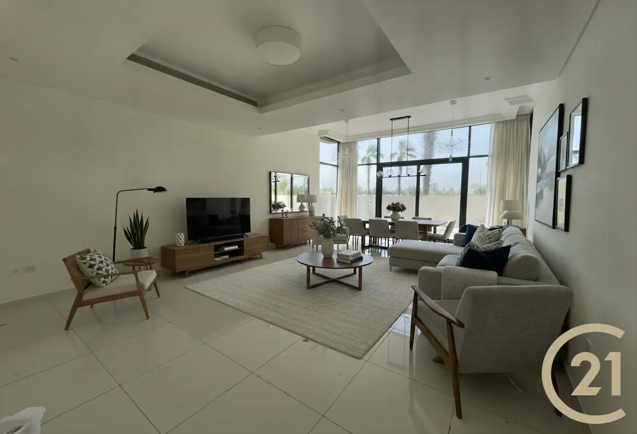 5 Bedroom | Maids | Vacant | Single Row
