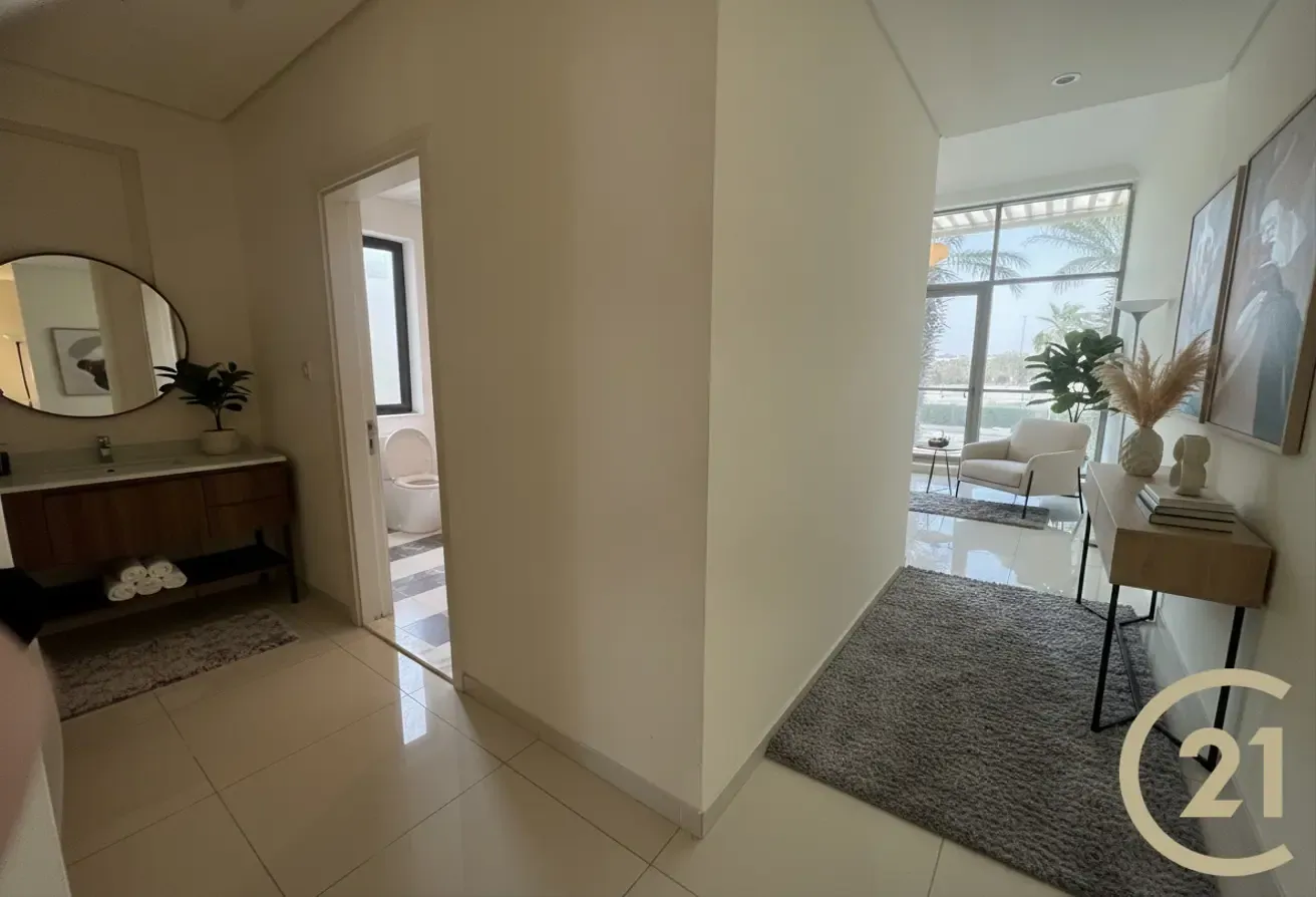 5 Bedroom | Maids | Vacant | Single Row