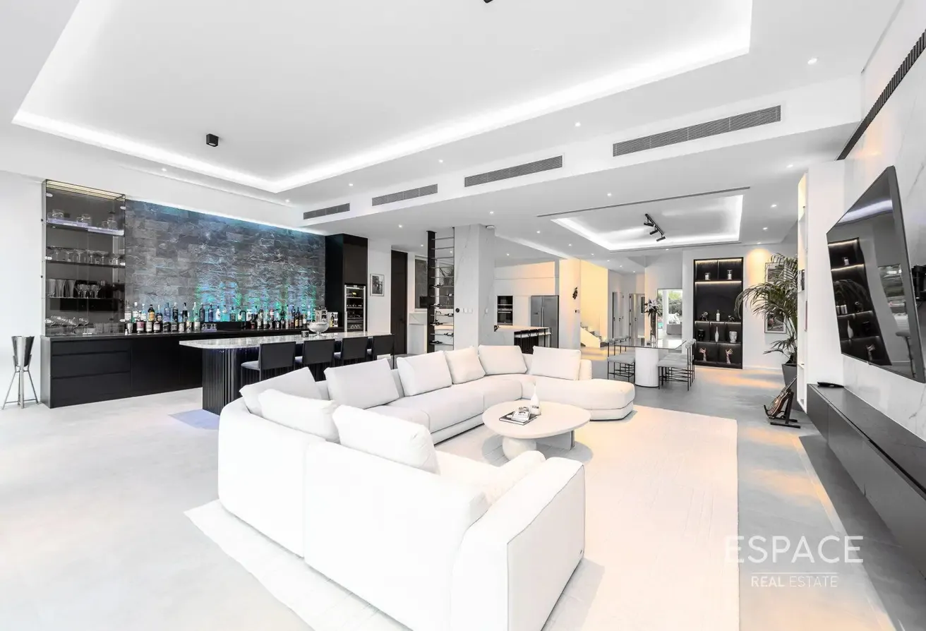 Turn Key | Best View | Smart Home