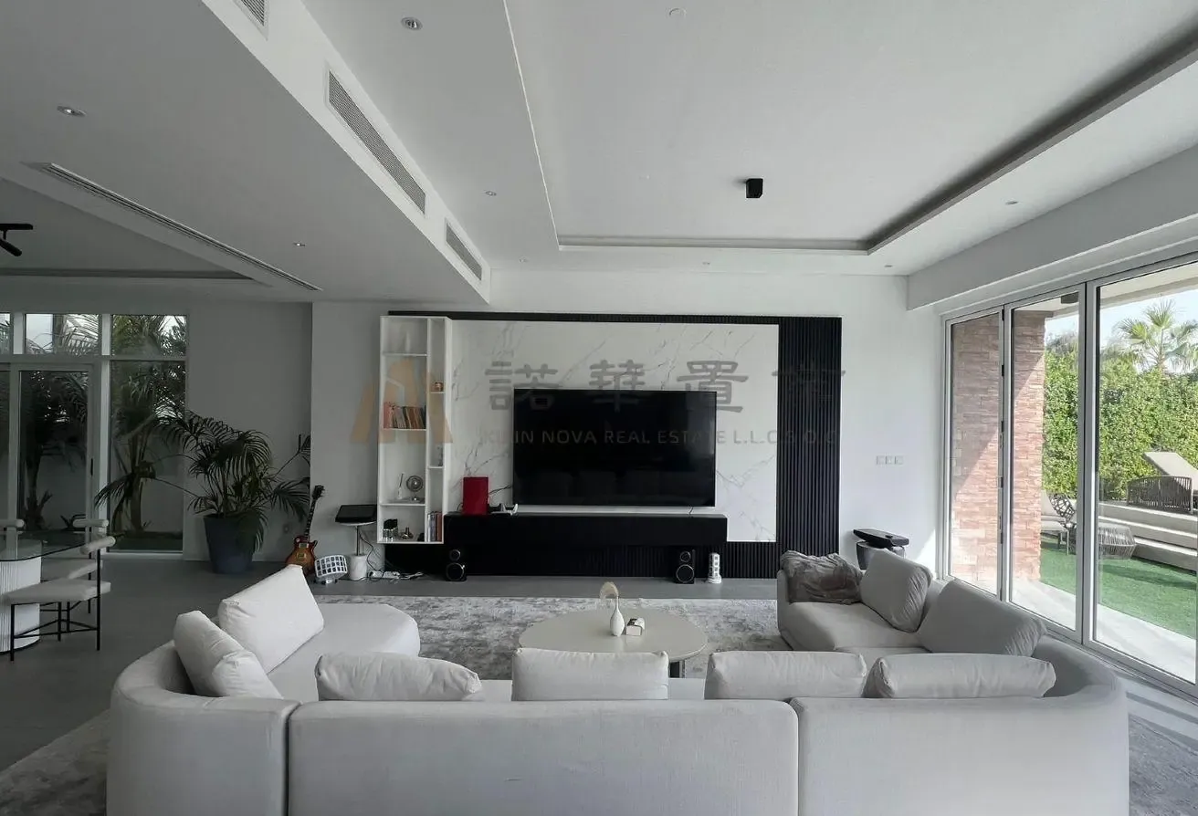 Upgraded | Fully Furnished | Golf View | Vacant
