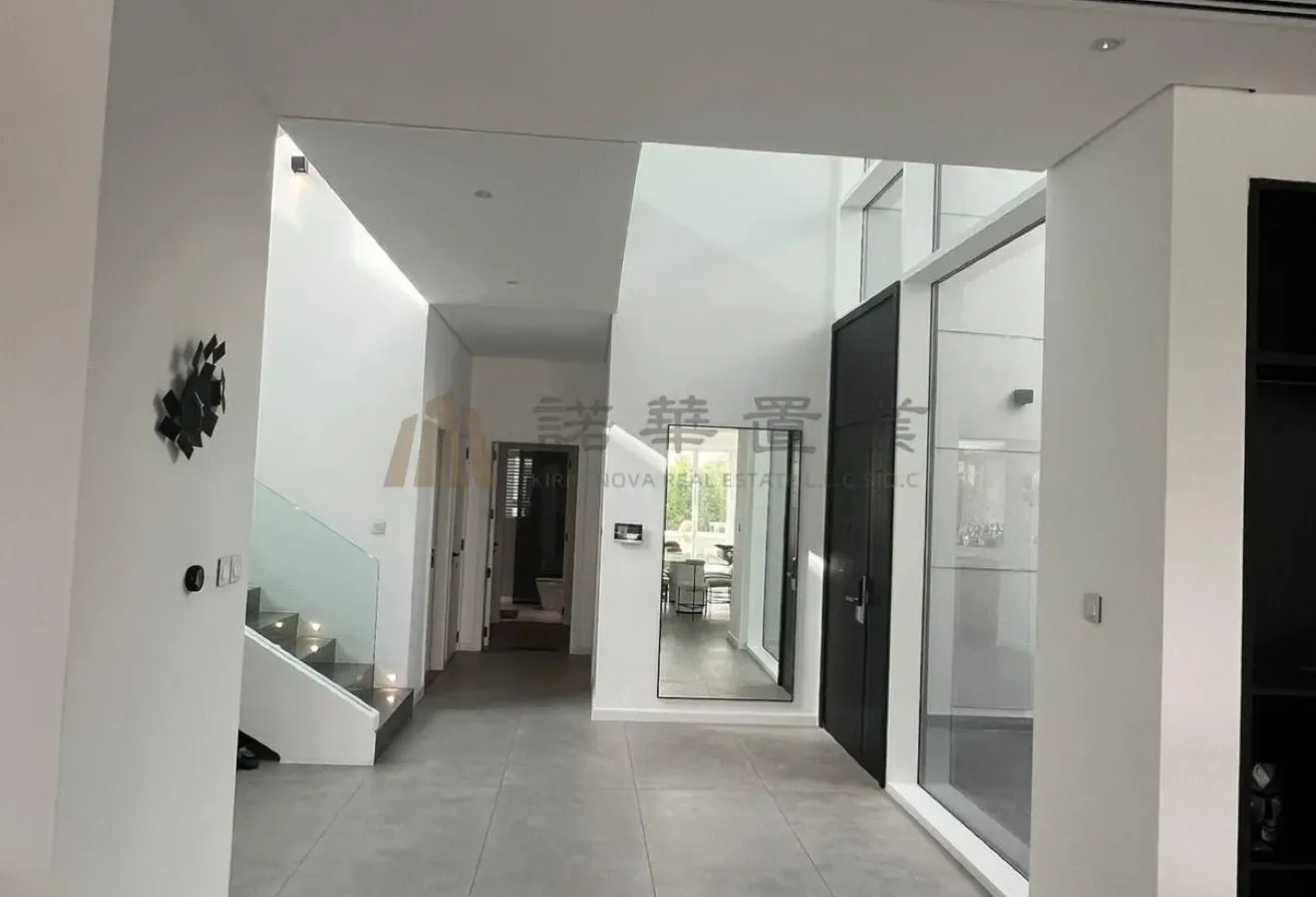 Upgraded | Fully Furnished | Golf View | Vacant