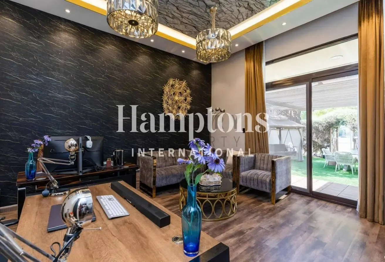 Golf Course View | Upgraded | Swimming Pool