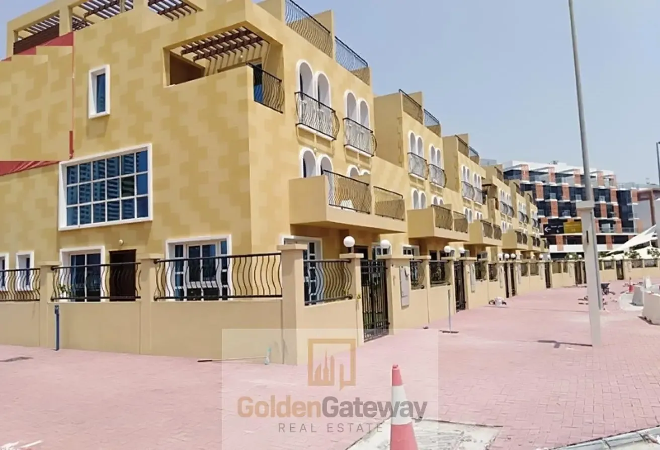 Investor  Deal| Furnished |Vacant| Huge Garden