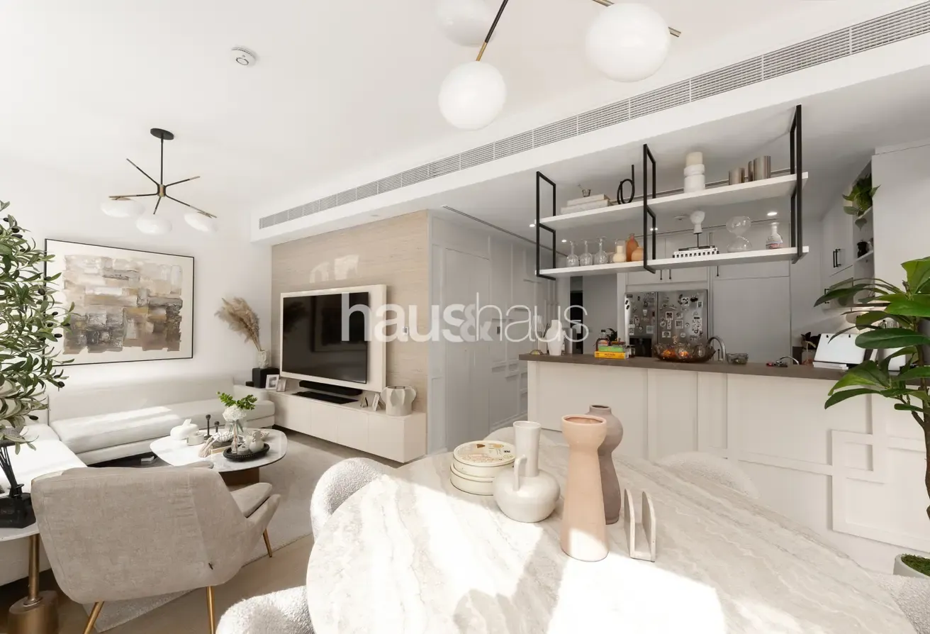 Upgraded | Large Plot | Corner | Immaculate