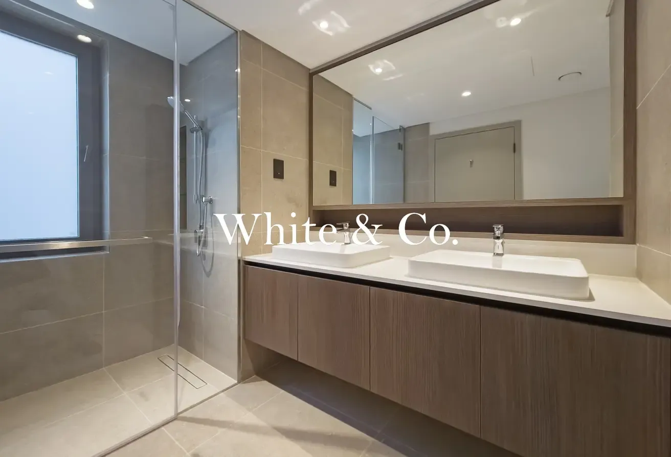 Closed kitchen | Single row | Appliances