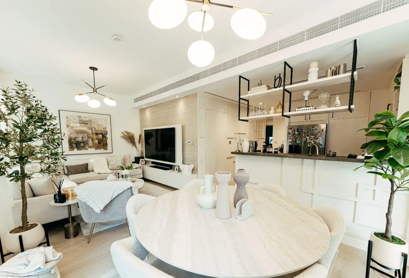 VOT | Upgraded | Extended Garden | Corner Unit