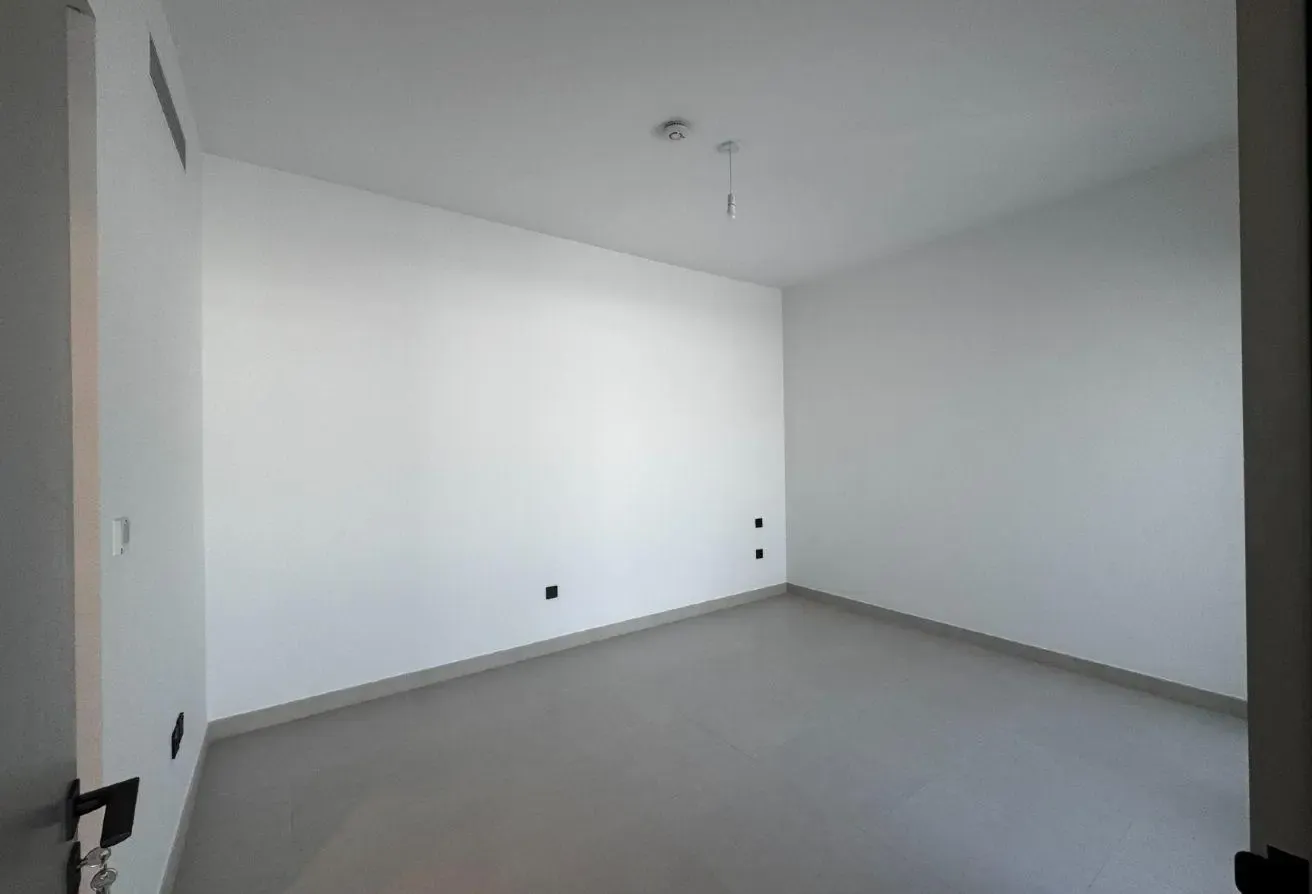 Semi Detached I Internal I Type A I Prime Location