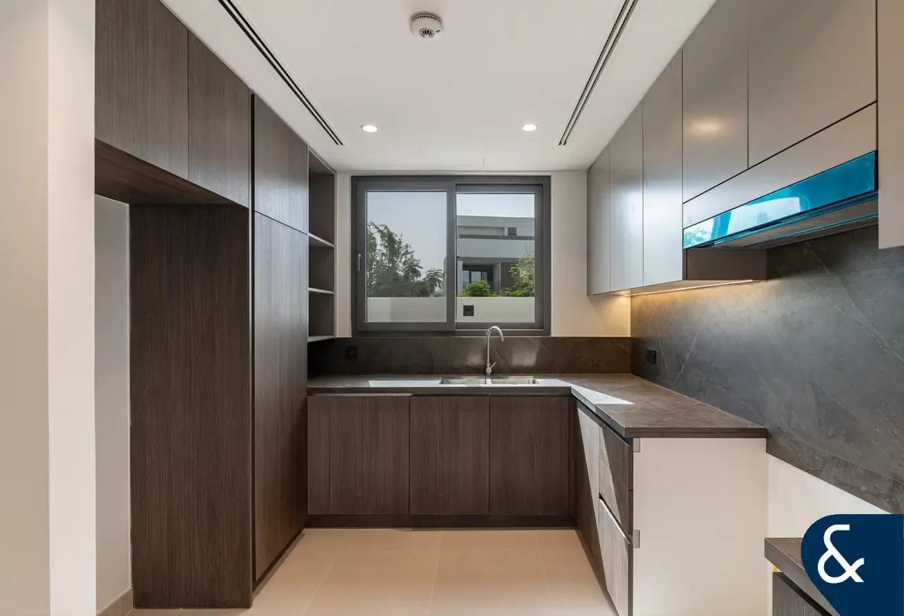 Cheapest Genuine Closed Kitchen In The Market